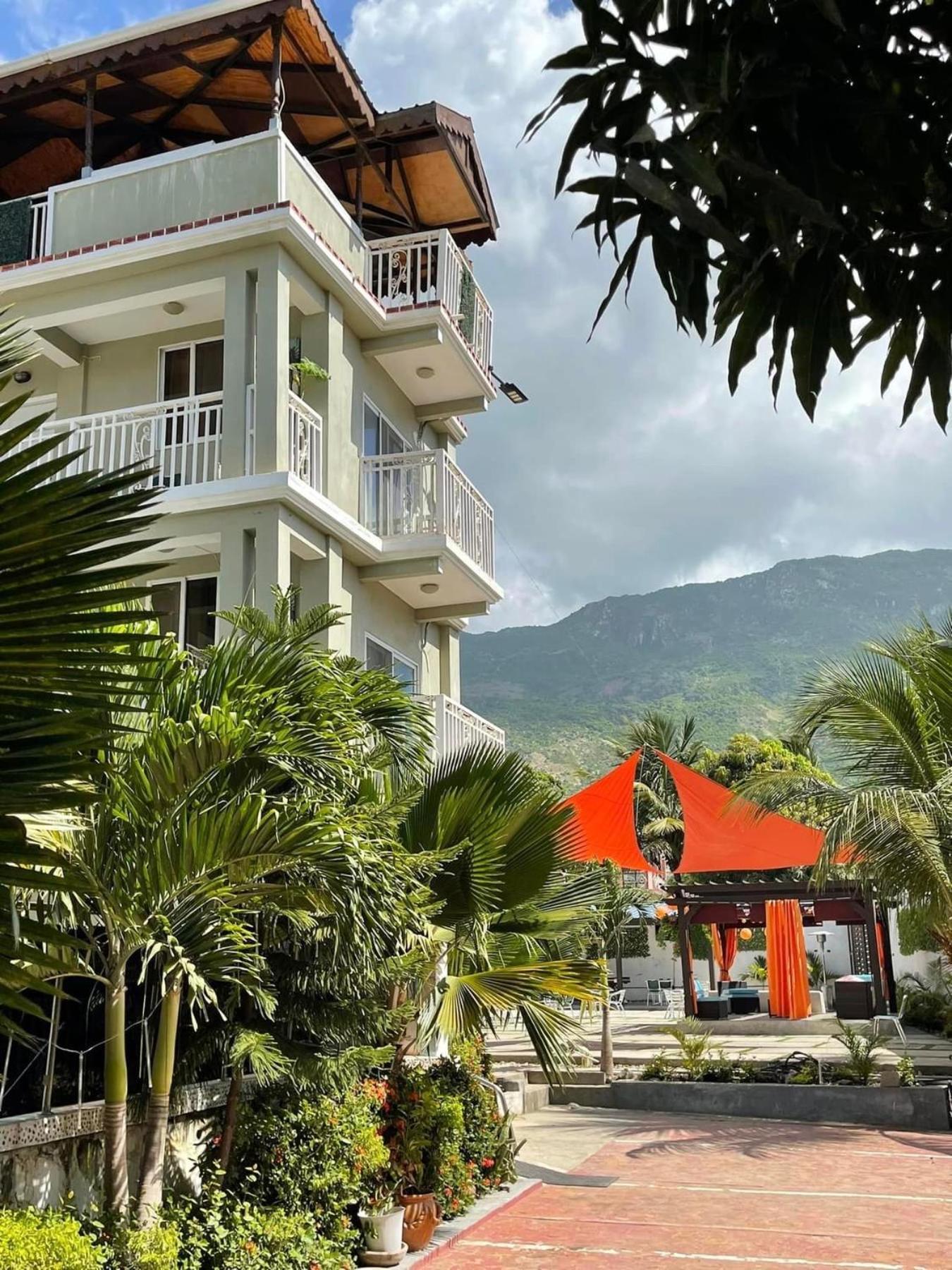 Three Kings Hotel Vertieres Exteriér fotografie